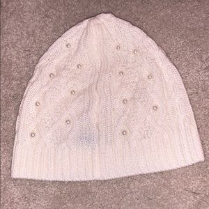 Off white beanie